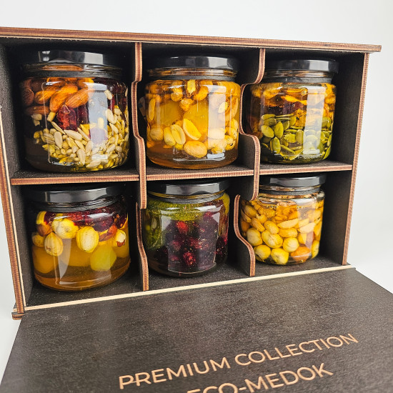 Premium gift set of MIXUP honey in a wooden box (6 desserts)
