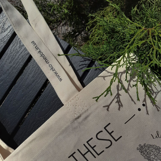 Сумка-шоппер "Plant These, Save the Bees", бежевая, черные цветы, ЭКО-МедОК